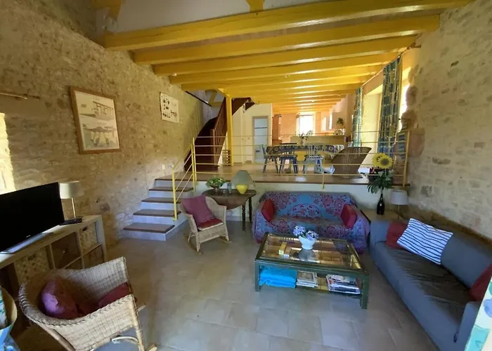 Nyaraló Beautiful House With Private Swimming Pool - Les Morilles